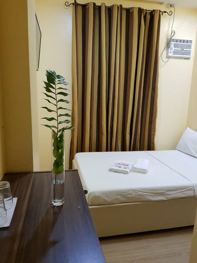 B&S Orchids Suites Hotel Dipólog Exterior foto